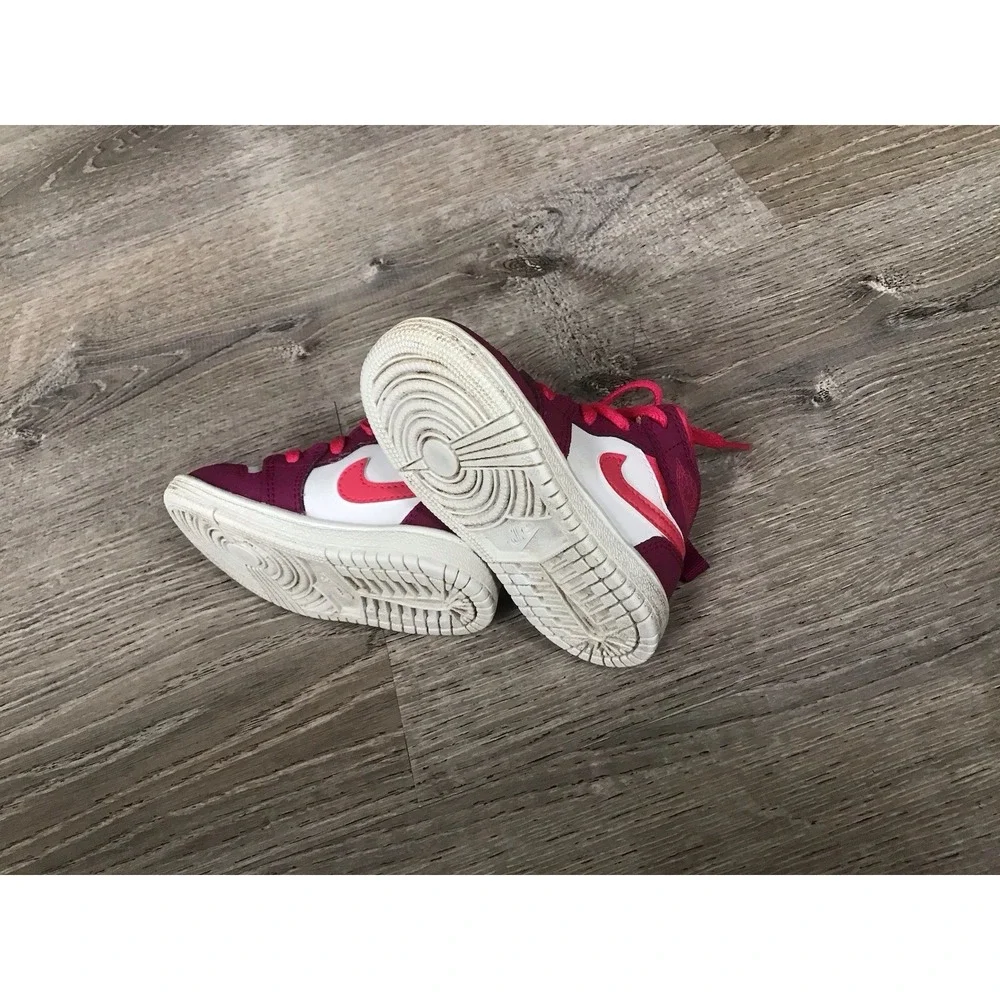 Jordan 1 Mid Shoes Infant 5C Baby Toddler Very Berry Rush Sneakers 644507-661